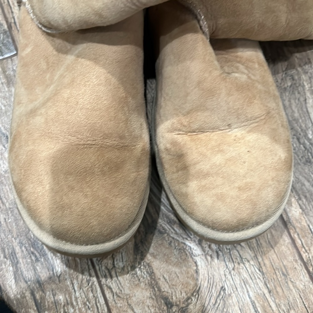 Ugg Australia Classic Tall Boots - Picture 6 of 9